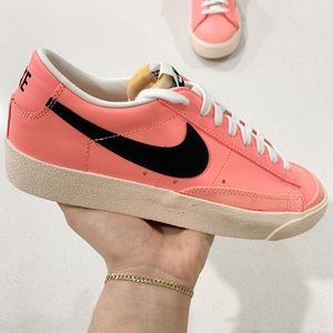 💖🖤🤍 New Nike Blazer Low Pink Black Sneakers